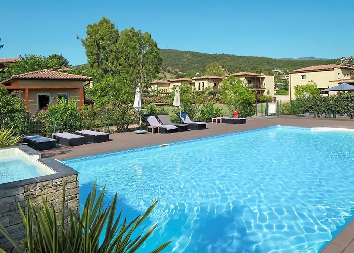 Apartment Marina Di Favone-4 By Interhome
