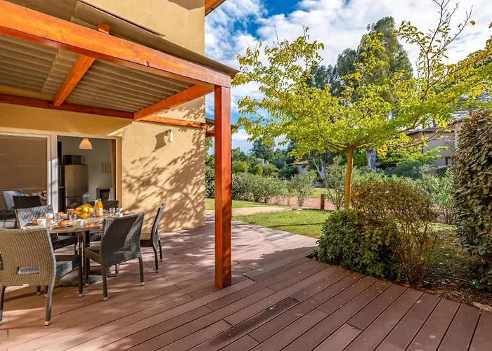 Apartment Marina Di Favone-4 By Interhome